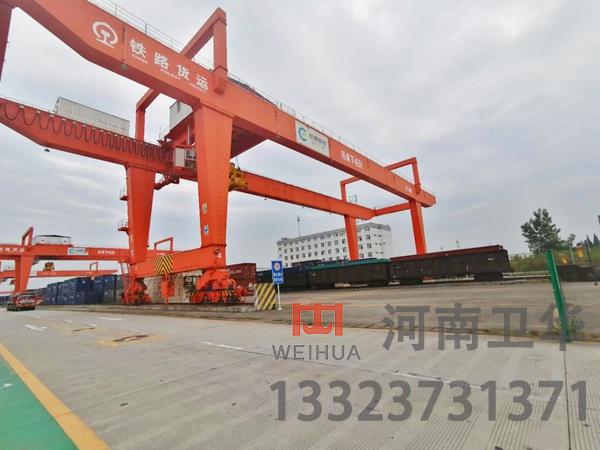详细介绍如何做好集装箱起重机的保养工作