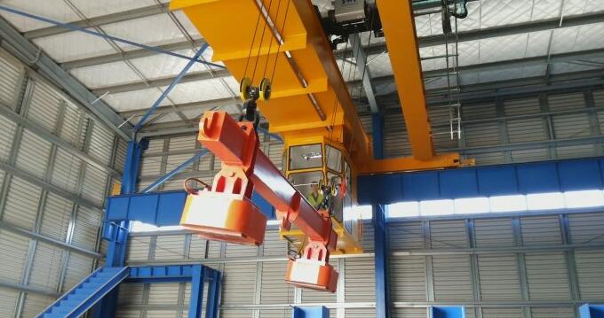 防摇摆智能桥式起重机 防摇摆智能桥式起重机